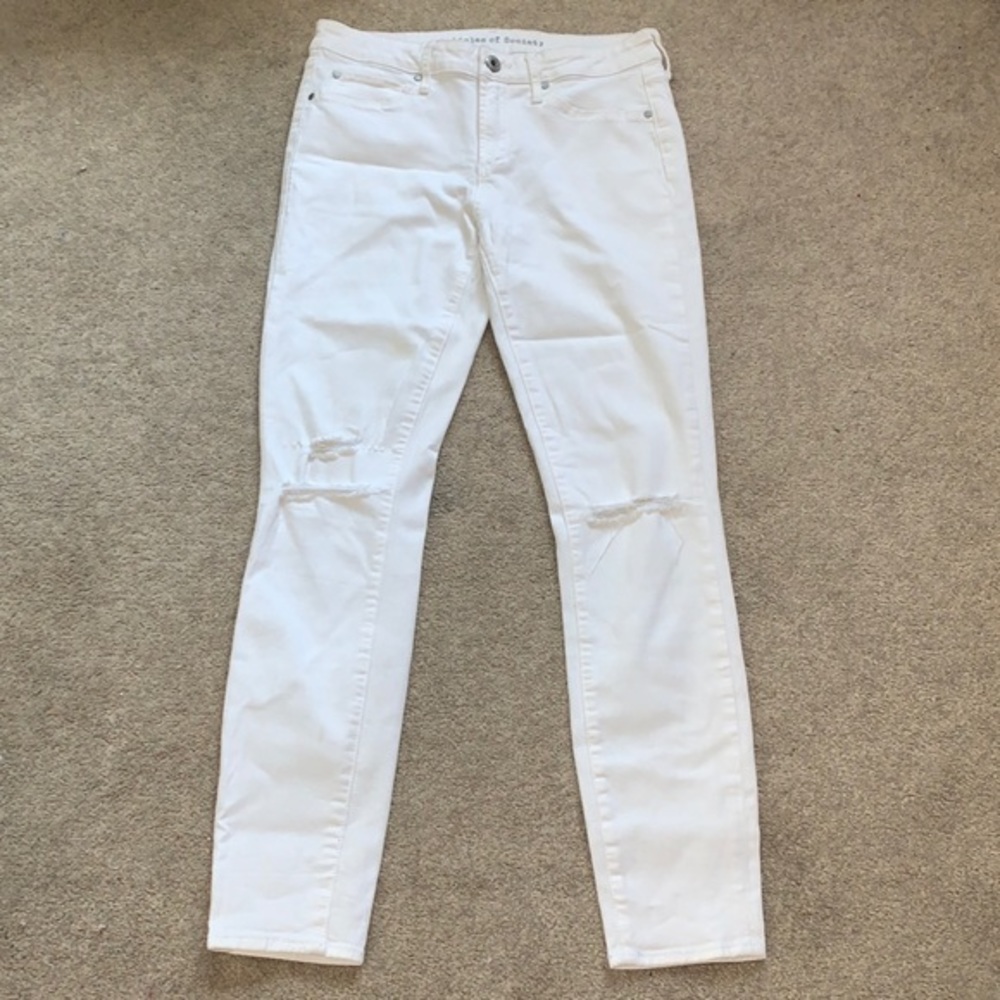 Articles of Society White size 28 ripped Jeans